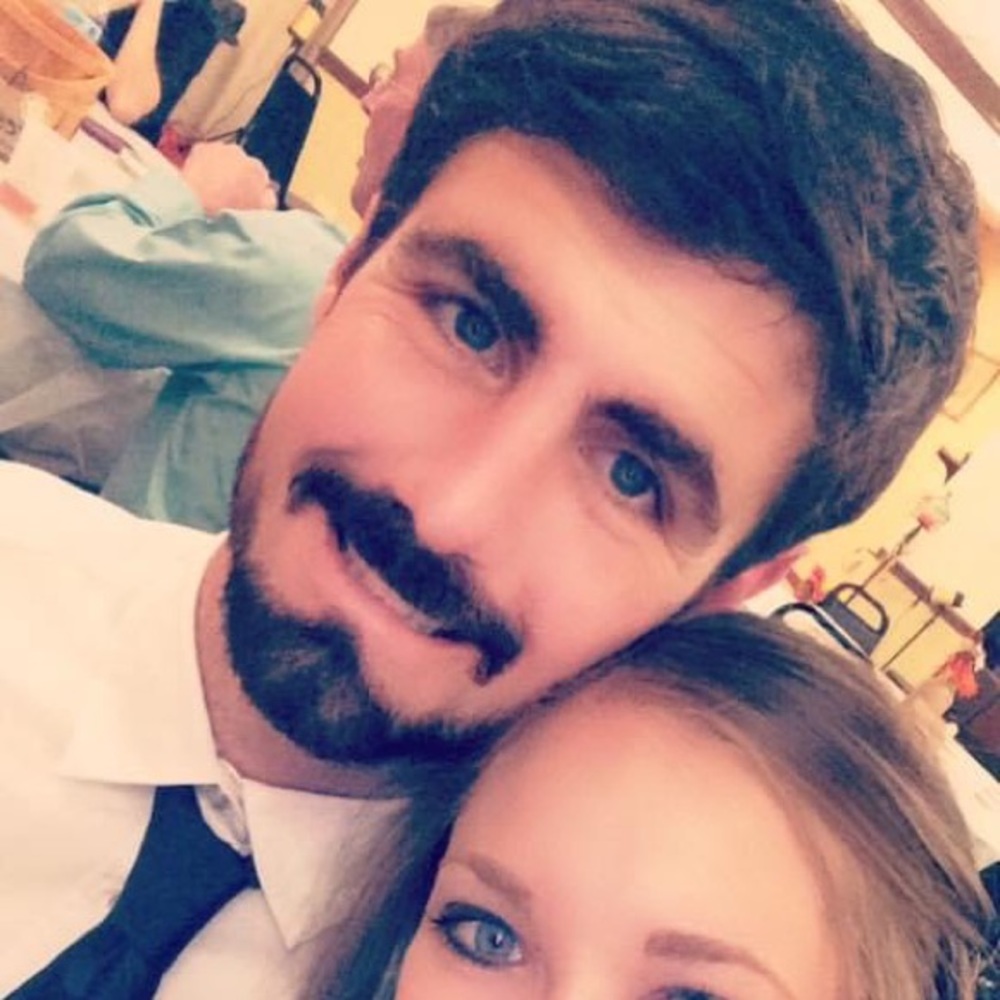 Meet your Posher, Zachary